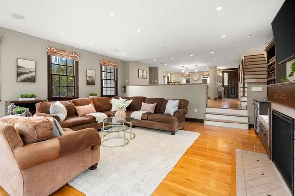 147 Charlton Street, Arlington, MA 02174