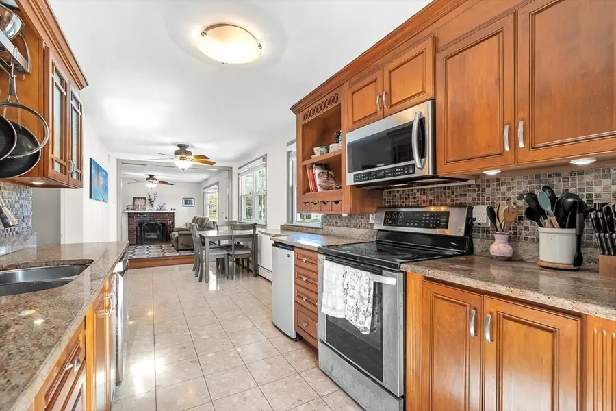 139 Summer St, Framingham, MA 01701 - #3