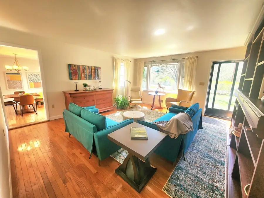 16 E New Lenox Rd, Lenox, MA 01240 - #3