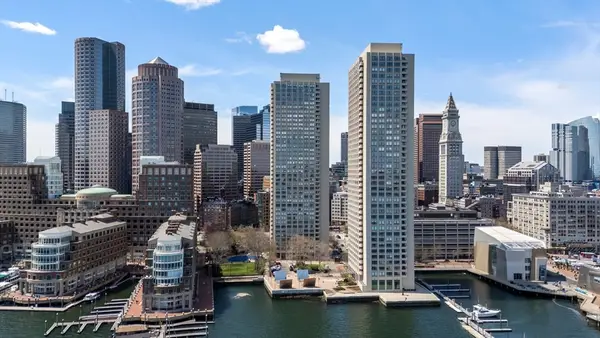 65 East India Row #33C, Boston, MA 02110
