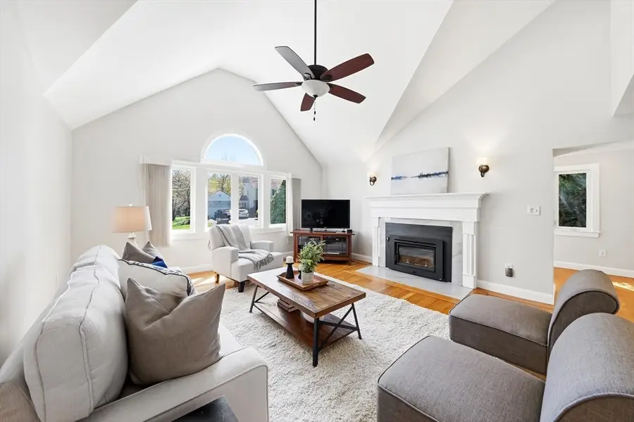 98 Blossomcrest Rd, Lexington, MA 02421 - #2