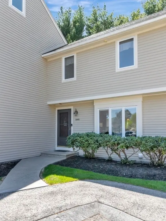 2102 Lewis O Gray Dr #2102, Saugus, MA 01906 - #2