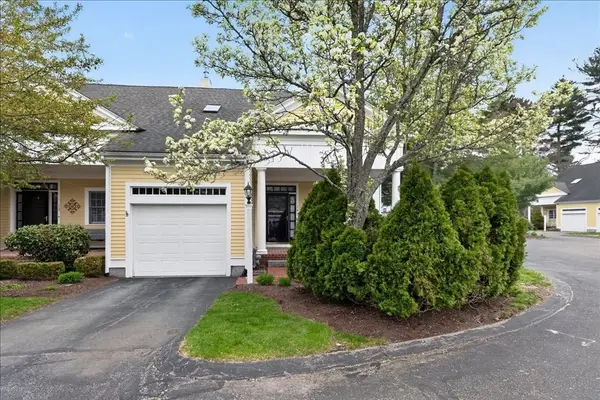 14 Whiting Lane #14, Hingham, MA 02043