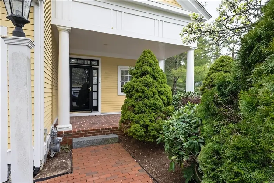 14 Whiting Lane #14, Hingham, MA 02043 - #2