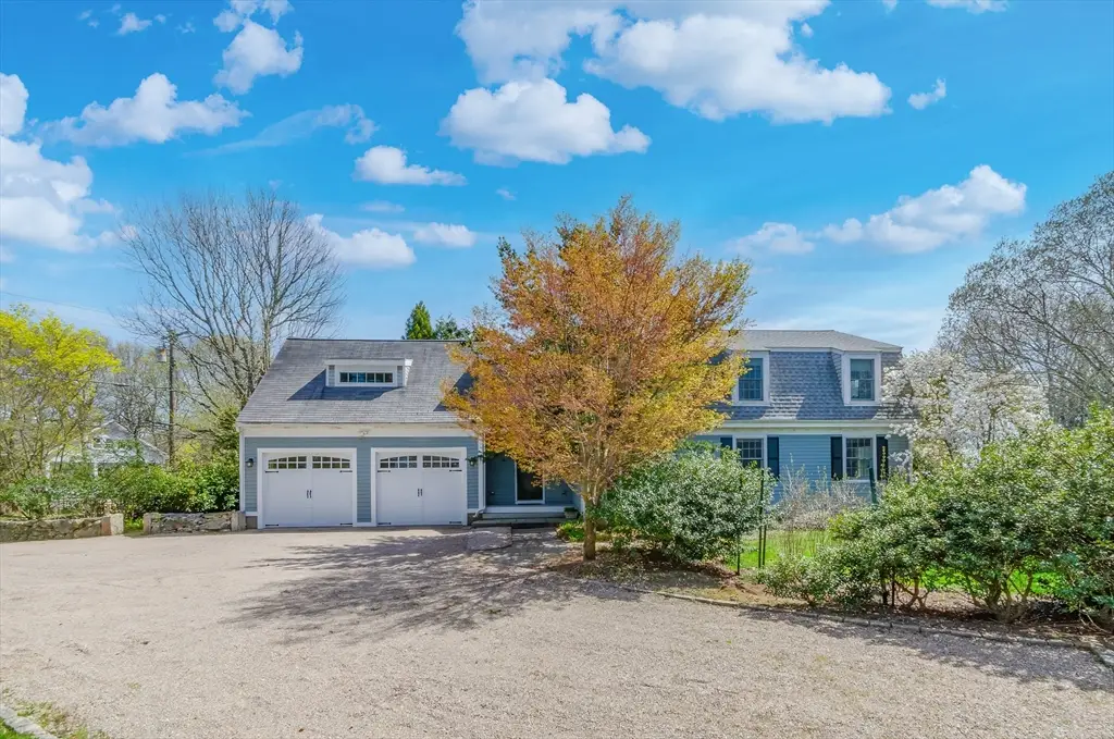 769 Dartmouth St, Dartmouth, MA 02748 - #1
