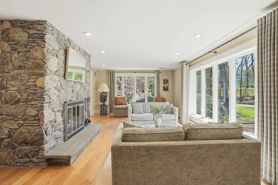 119 Lazell St, Hingham, MA 02043 - #3