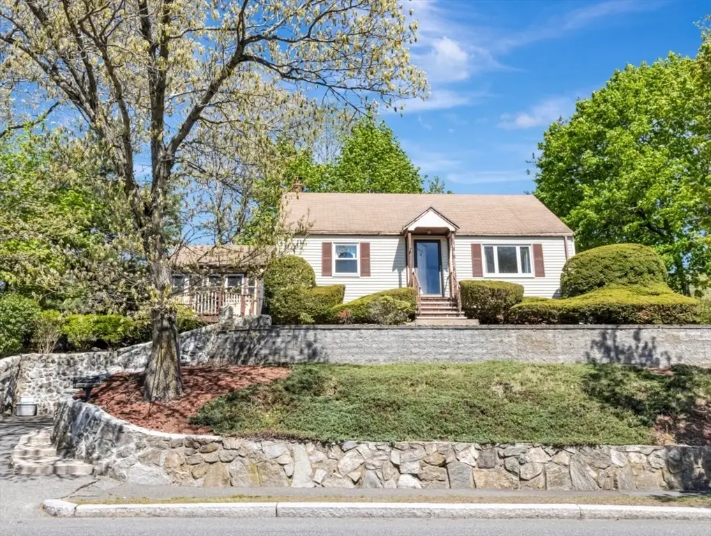 19 Saville St, Saugus, MA 01906 - #1