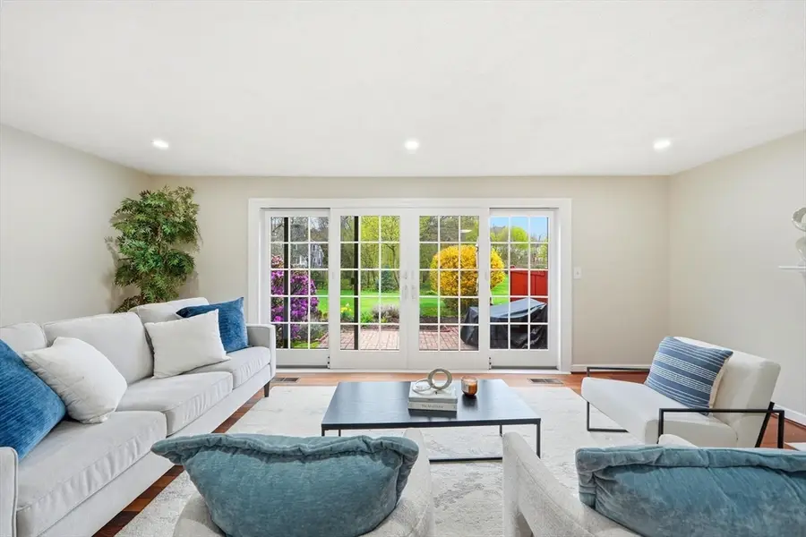13 Seaborn Pl #13, Lexington, MA 02420 - #3