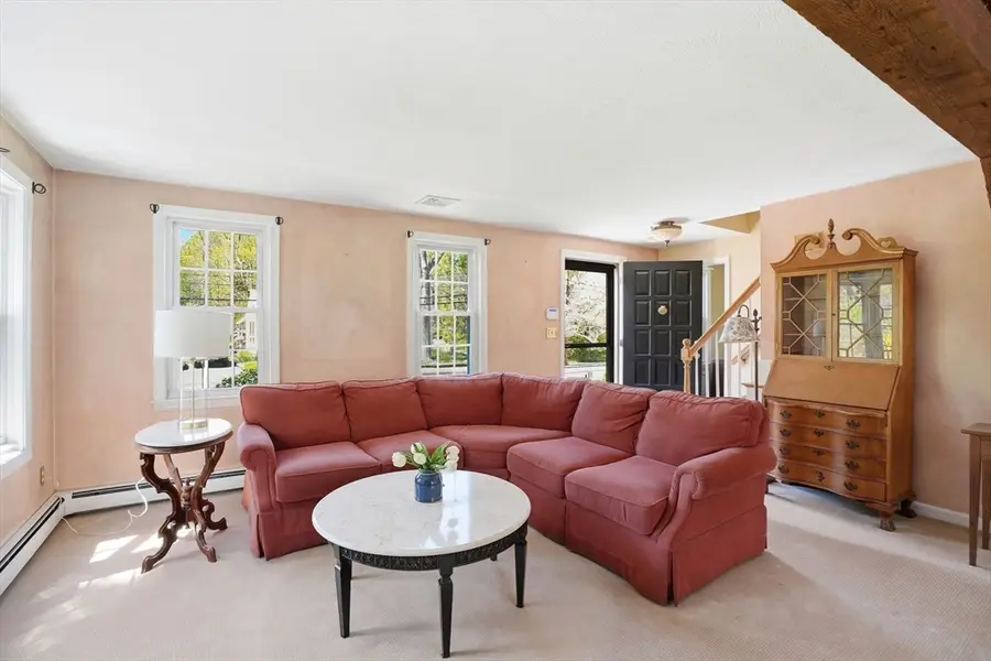 70 Elm St, Hingham, MA 02043 - #3