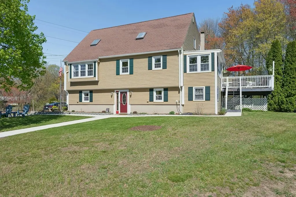 25 Elm Ct, Millbury, MA 01527 - #1