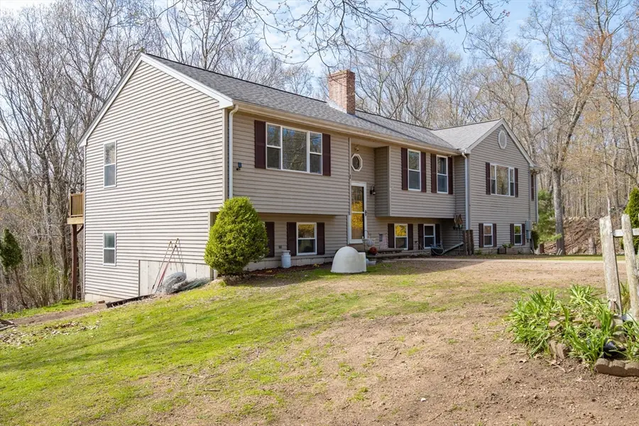 1 Lorraine Ln, Millville, MA 01529 - #3