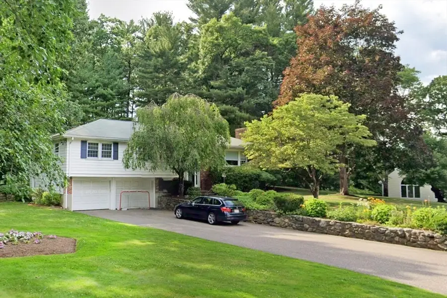 43 Sherburn Cir, Weston, MA 02493 - #3
