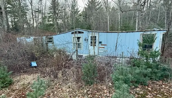 128 Holland Rd, Brimfield, MA 01010