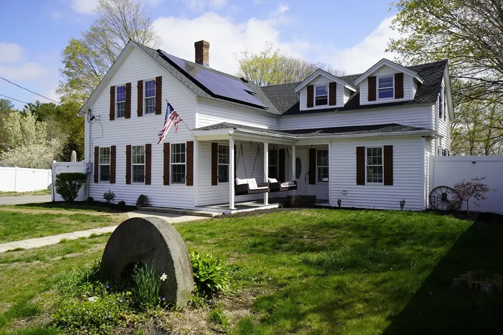 25 Cook St, Douglas, MA 01516 - #1