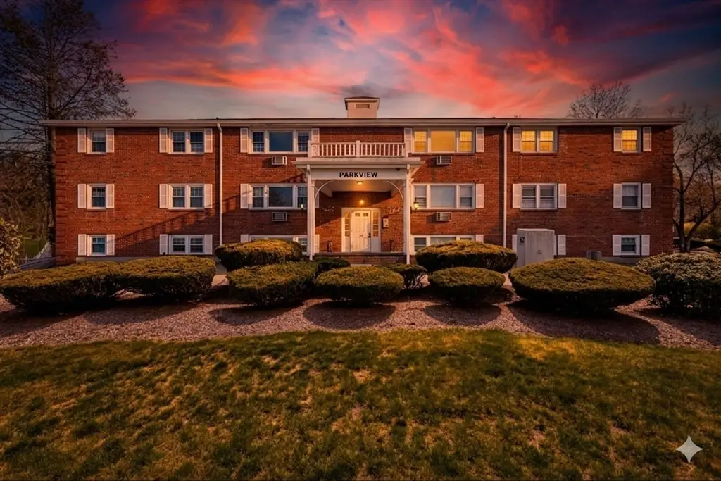 224 School Street #7, Walpole, MA 02081 - #1