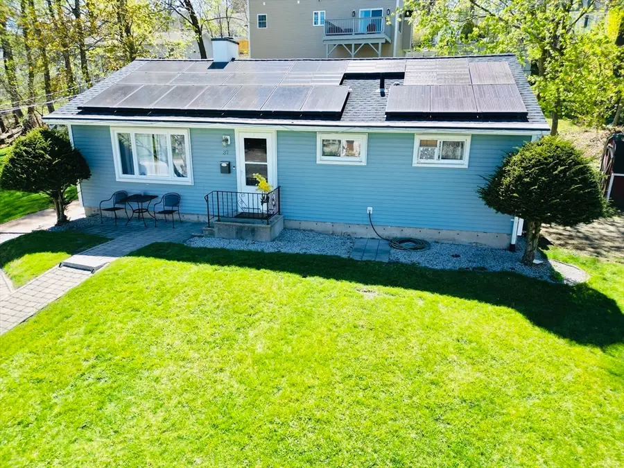37 Humes Ave, Worcester, MA 01605 - #3