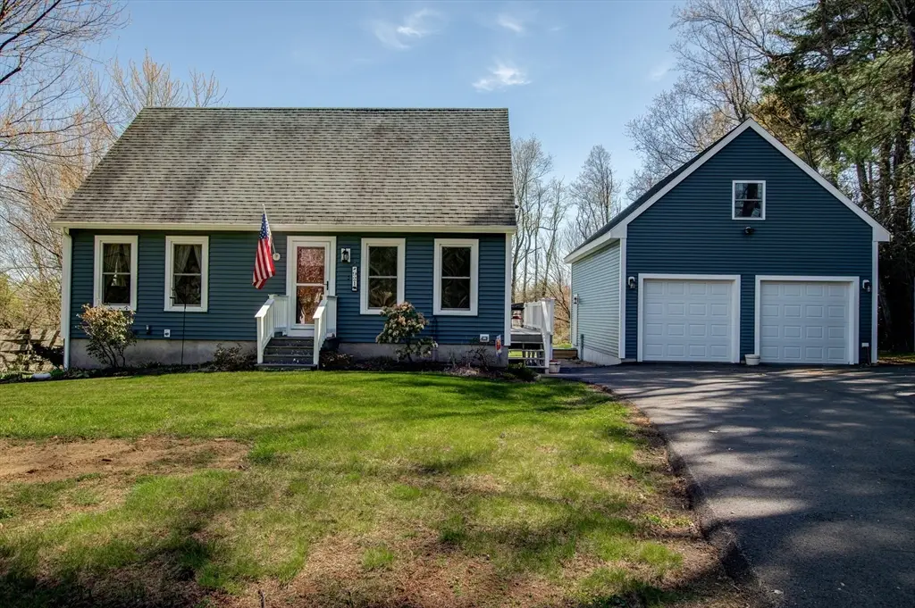921 Wauwinet Rd, Barre, MA 01005 - #1