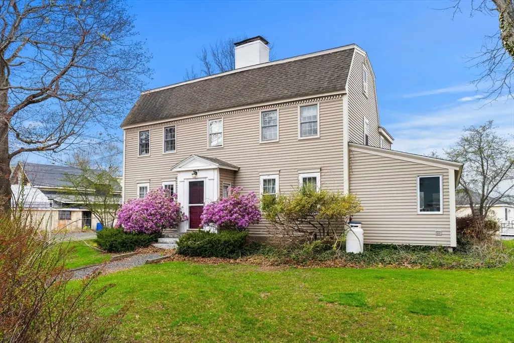 11 Union Pl, Newburyport, MA 01950 - #1