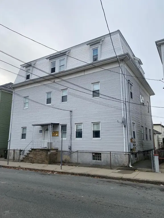 153 Jencks St, Fall River, MA 02723