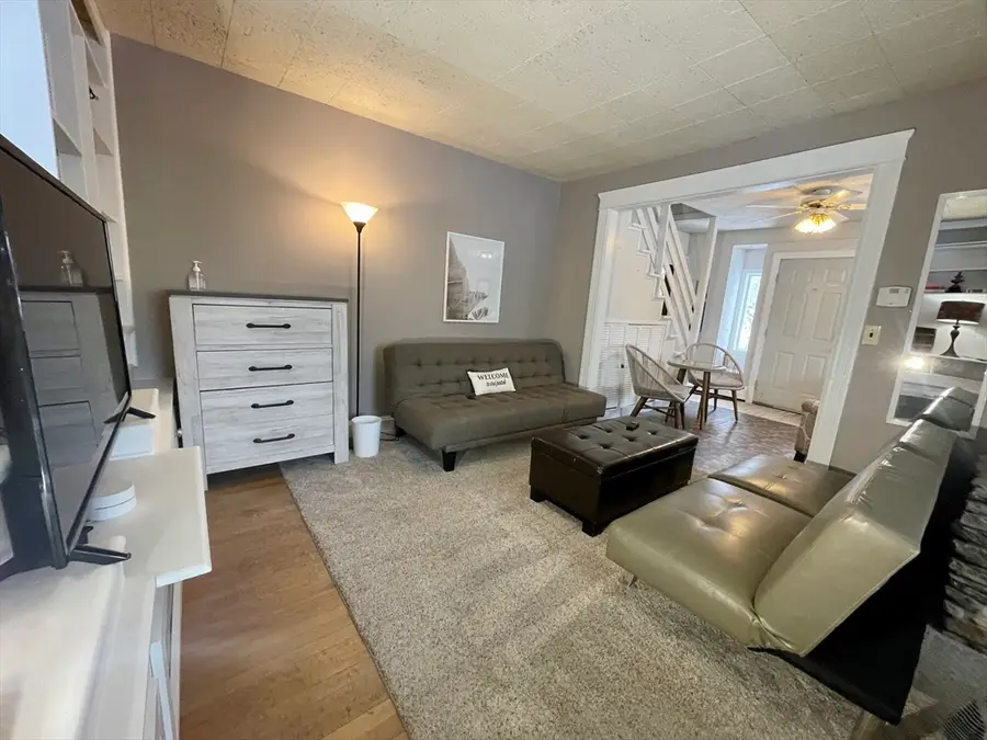 35 Iowa St, Worcester, MA 01602 - #2