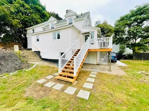 9 Dervin Pl, Clinton, MA 01510 - #1
