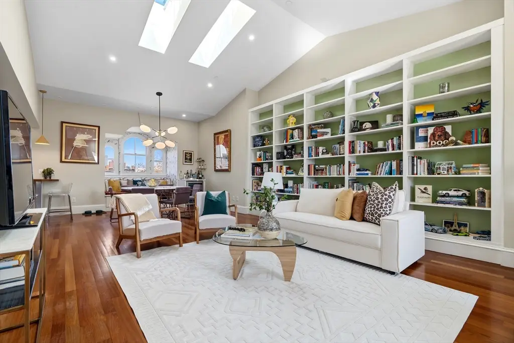 531 Massachusetts Ave #3, Boston, MA 02118 - #1
