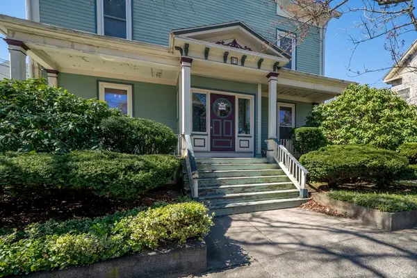 51 Cherry St #1, Lynn, MA 01902