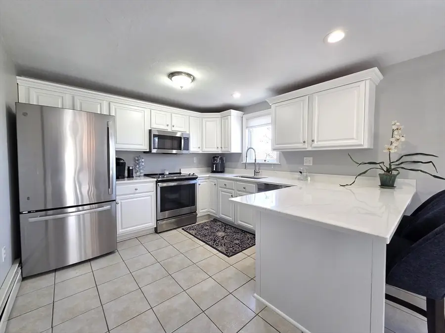27 Middlesex Ave, Worcester, MA 01604 - #2