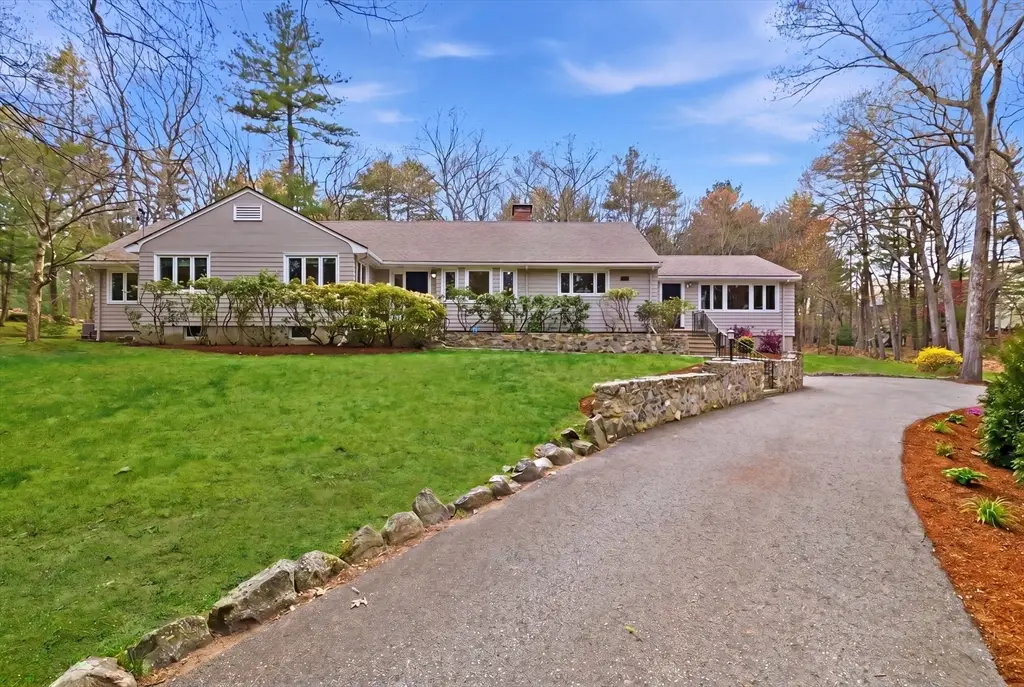 31 Huckleberry Hill Rd, Lincoln, MA 01773 - #1