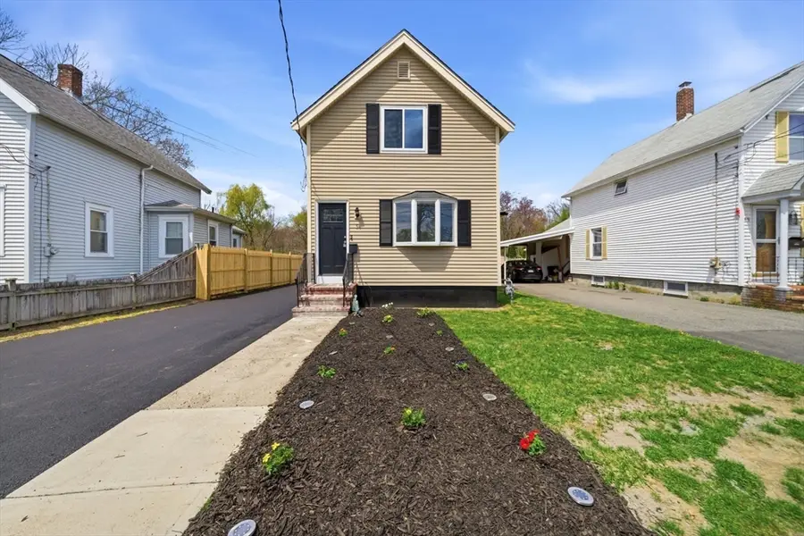 51 Shores St, Taunton, MA 02780 - #3