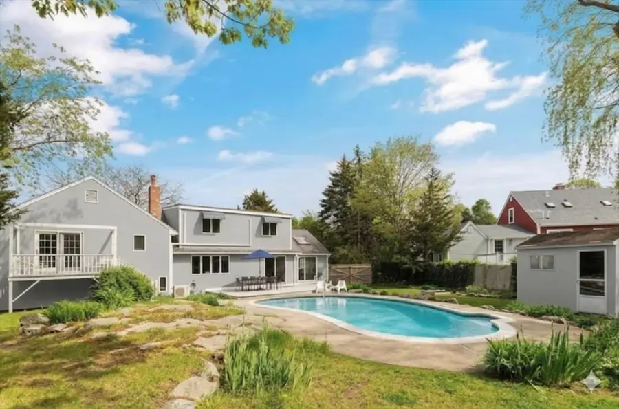 8 Marbee Rd, Rockport, MA 01966 - #2
