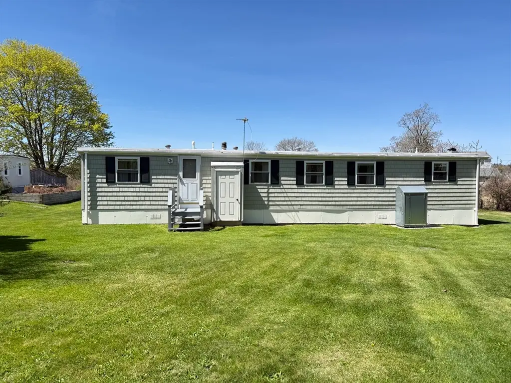 36 Lawrence Ct., Tiverton, RI 02878 - #1