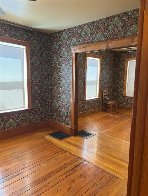 13 Moulton St, Lynn, MA 01905 - #3