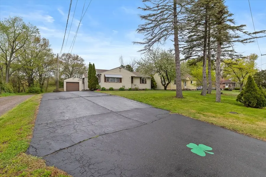 44 Lower Westfield Rd, Holyoke, MA 01040 - #2