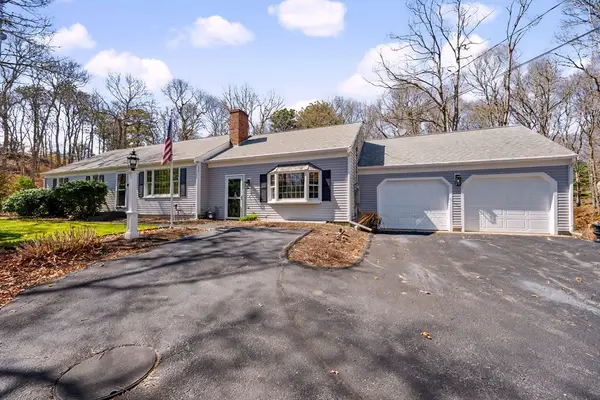113 Captain Jacs Rd, Barnstable, MA 02632