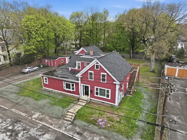 44 Winter St, Fitchburg, MA 01420