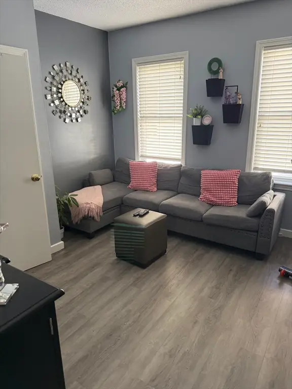 30 Valley St, Everett, MA 02149 - #3