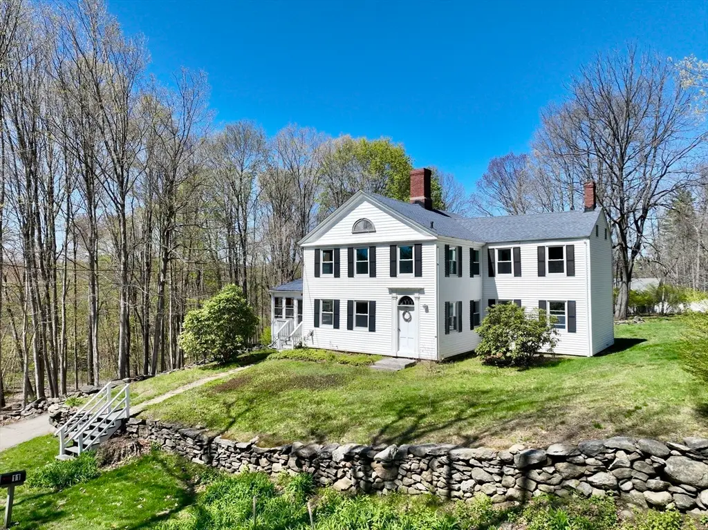 11 Whittemore Rd, Sturbridge, MA 01566 - #1