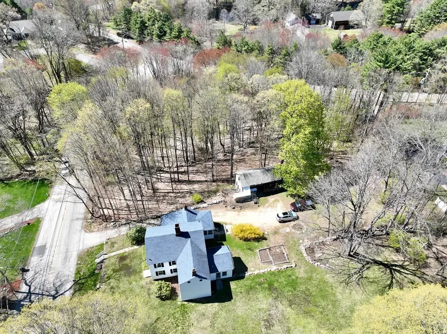 11 Whittemore Rd, Sturbridge, MA 01566 - #3