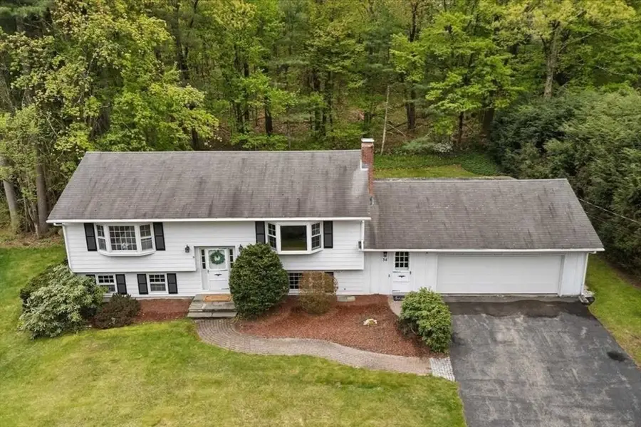 34 Fort Sumter Dr, Holden, MA 01520 - #3