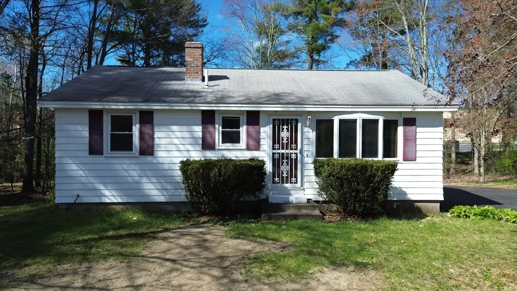 40 Norris Rd, Tyngsborough, MA 01879 - #1