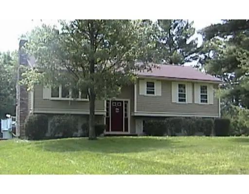 66 Mill St, Pembroke, MA 02359 - #1
