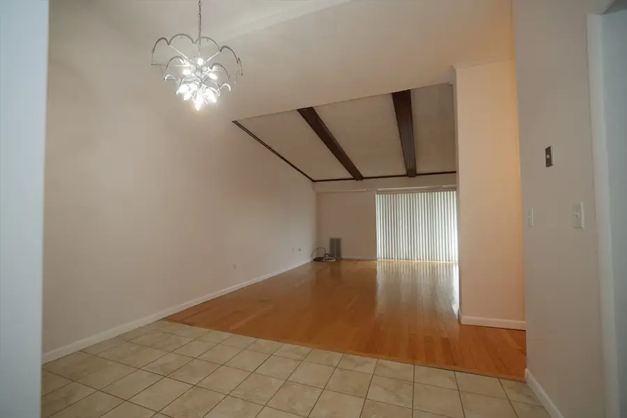 57 Broadlawn Park #14B, Newton, MA 02467 - #3