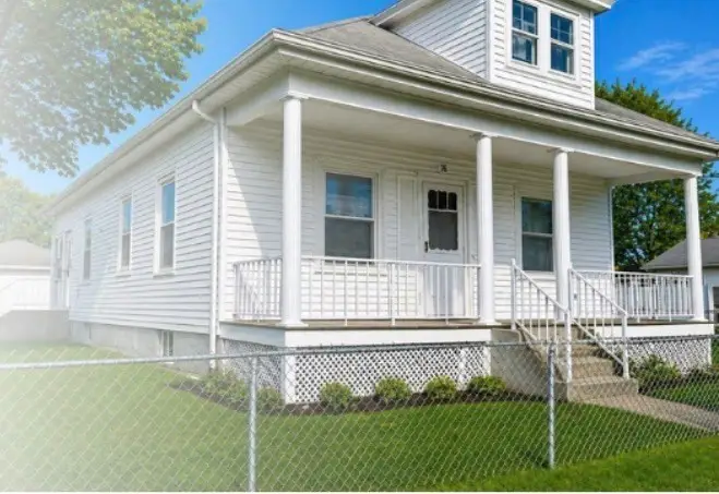 76 Rosella Ave, Pawtucket, RI 02861 - #1