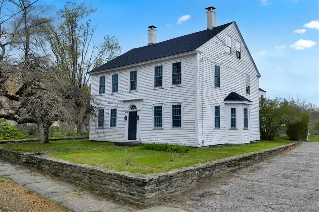82 Petersham Rd, Hardwick, MA 01037 - #1