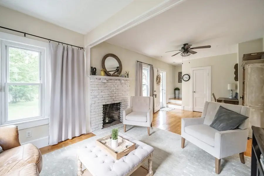 23 Berwick Road, Longmeadow, MA 01106 - #3