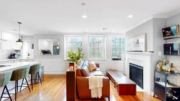 7 Mount Hope #202, Providence, RI 02906