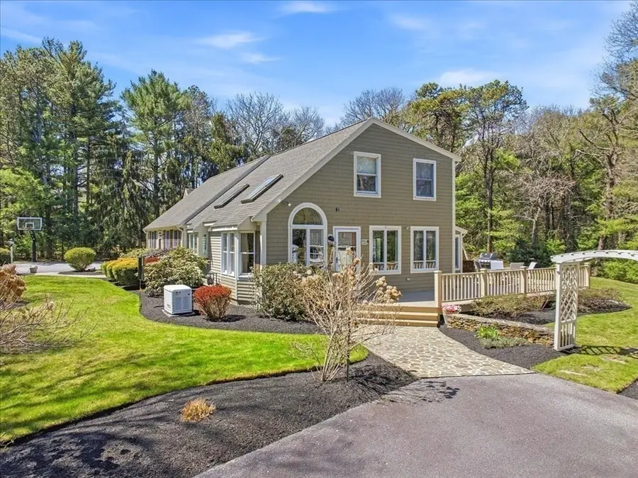 12 Salt Marsh Ln, Wareham, MA 02571 - #2