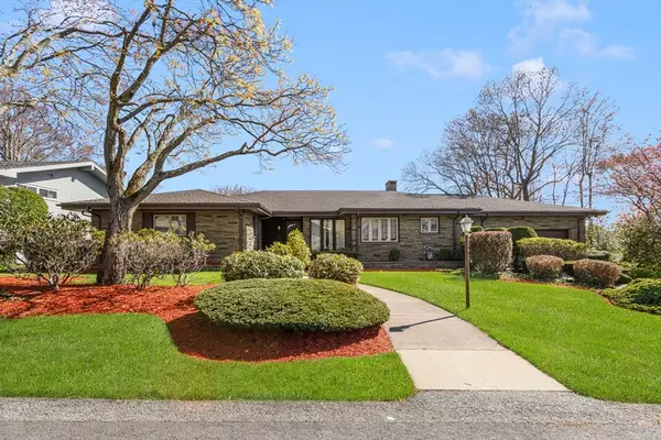 45 Archer St, Fall River, MA 02720