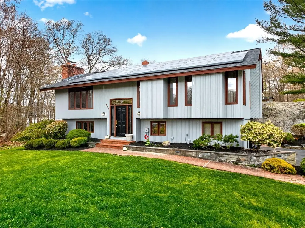 814 Sharps Lot Rd, Swansea, MA 02777 - #1